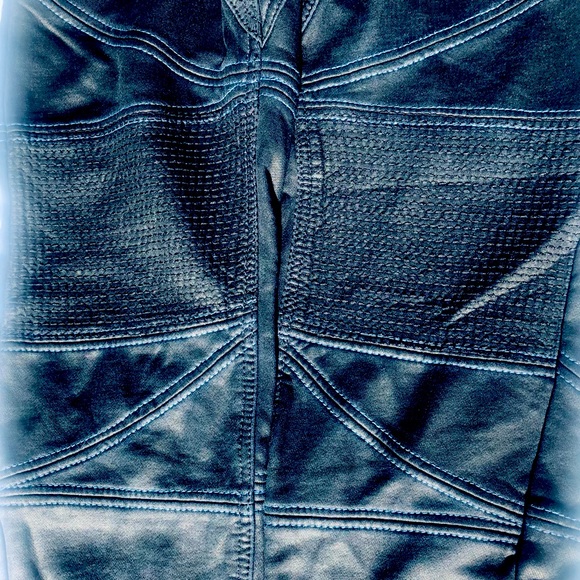 True Religion Jogger Sweatpants - Picture 14 of 16